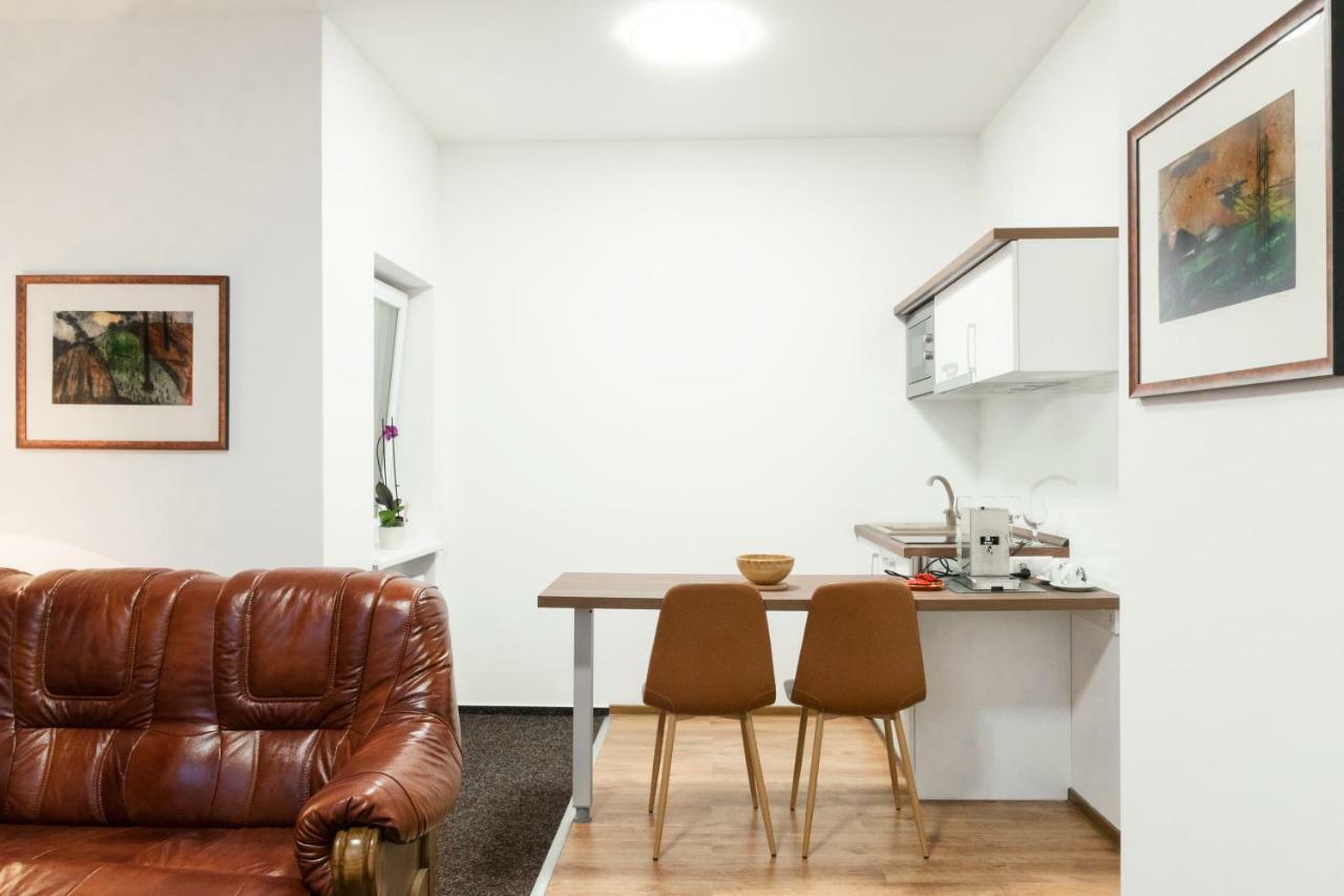 Villa Centrum Apartmany S Ranajkami A Saunou Martin Eksteriør billede